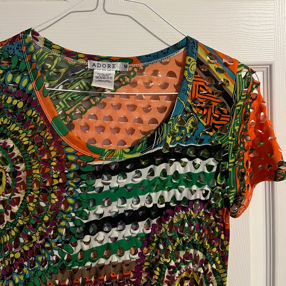 NWOT Tunic Print Top with Cut-Outs - Adore - Medium